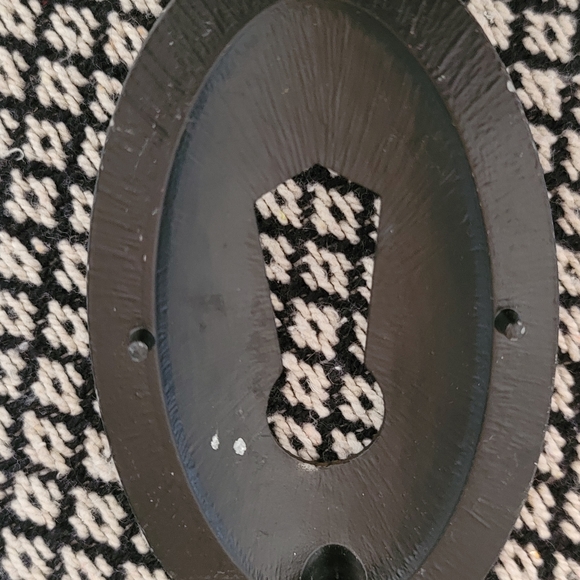 Rustic Hanging Keyhole - Picture 5 of 7